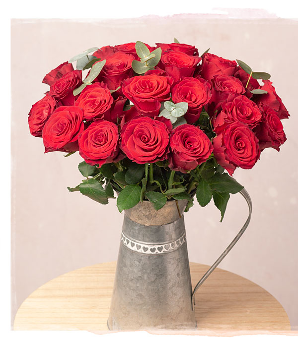 24 Red Roses - Only &pound;56.32 delivered